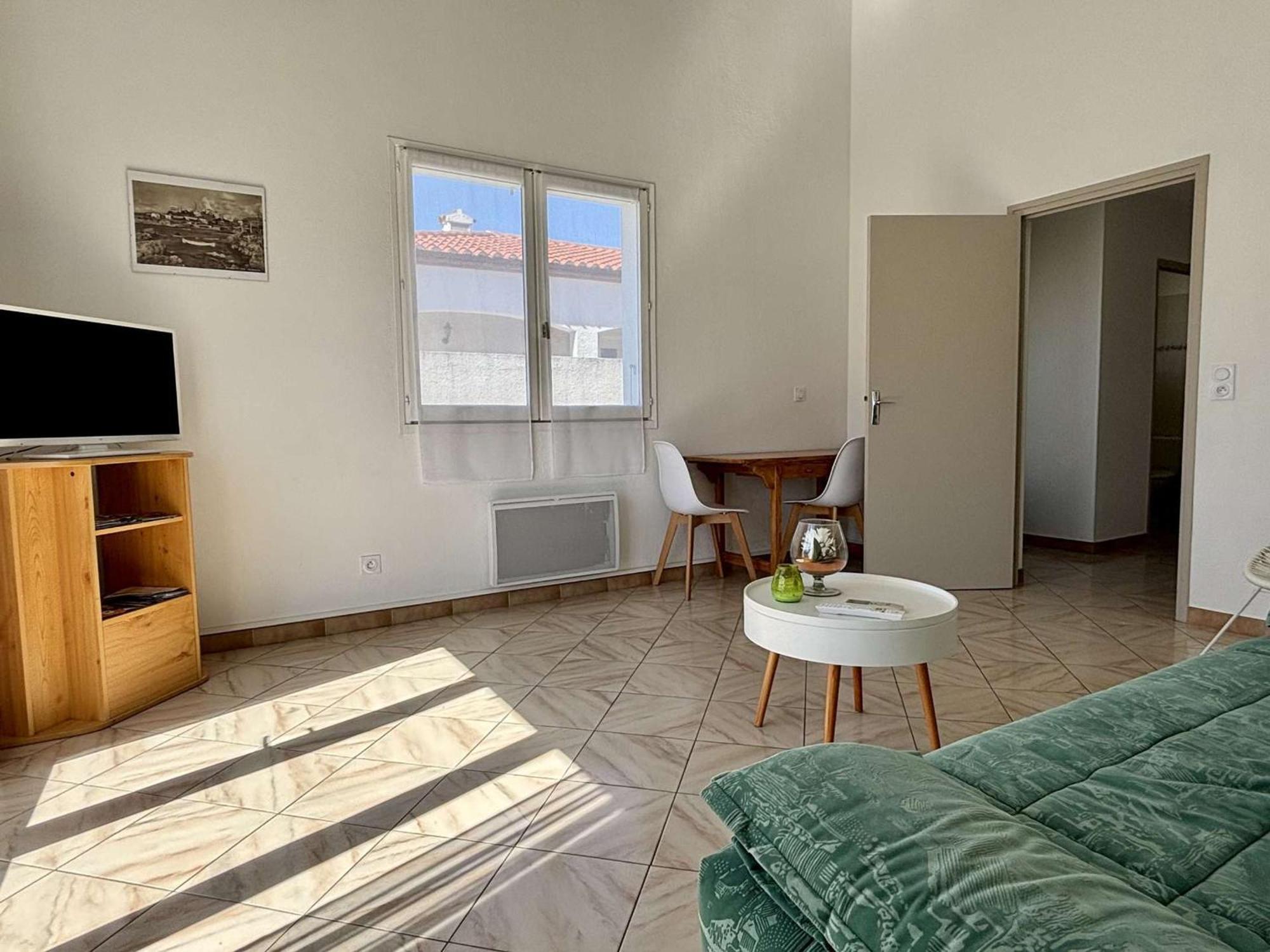 Maison Latour-Bas-Elne, 2 pièces, 4 personnes - FR-1-225-650 Esterno foto