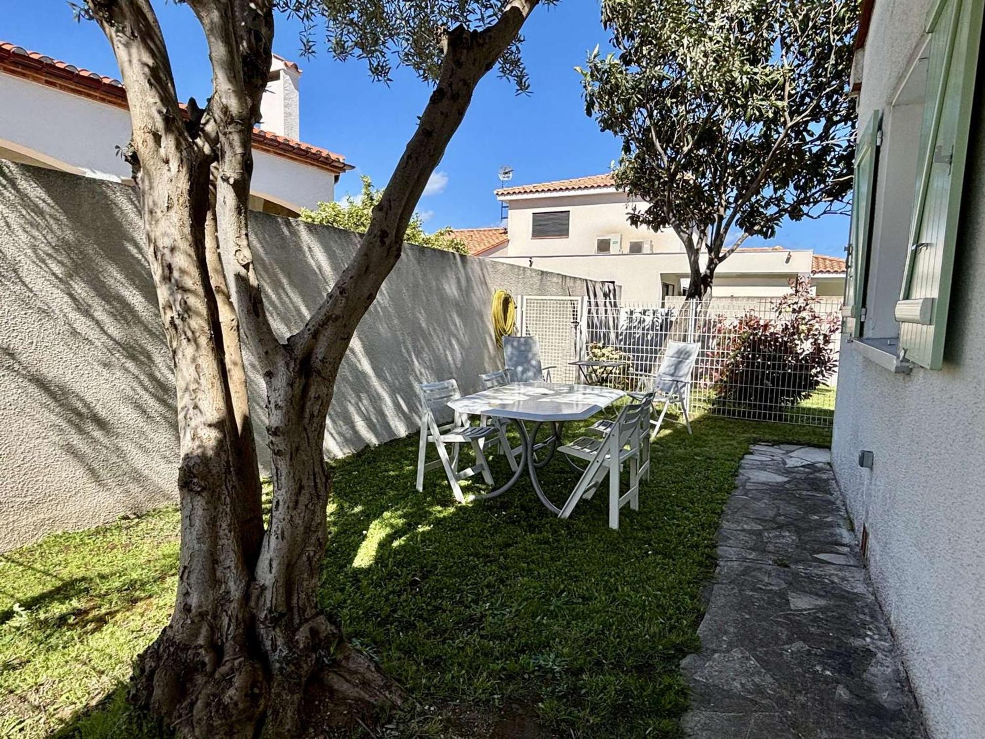 Maison Latour-Bas-Elne, 2 pièces, 4 personnes - FR-1-225-650 Esterno foto
