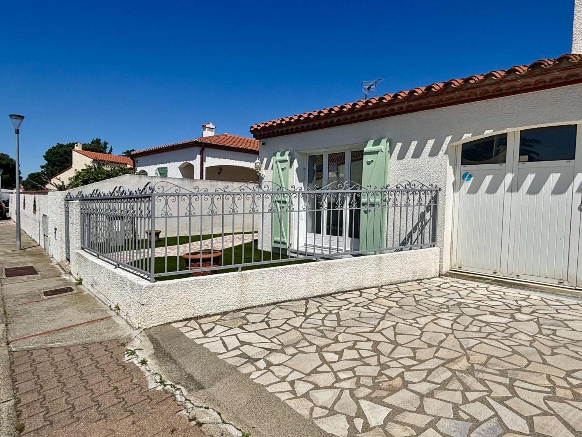 Maison Latour-Bas-Elne, 2 pièces, 4 personnes - FR-1-225-650 Esterno foto