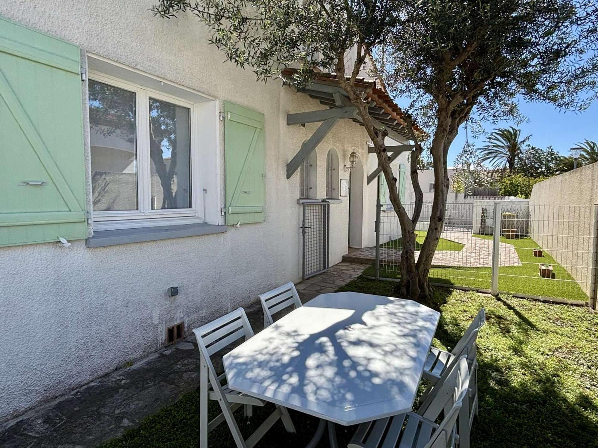 Maison Latour-Bas-Elne, 2 pièces, 4 personnes - FR-1-225-650 Esterno foto
